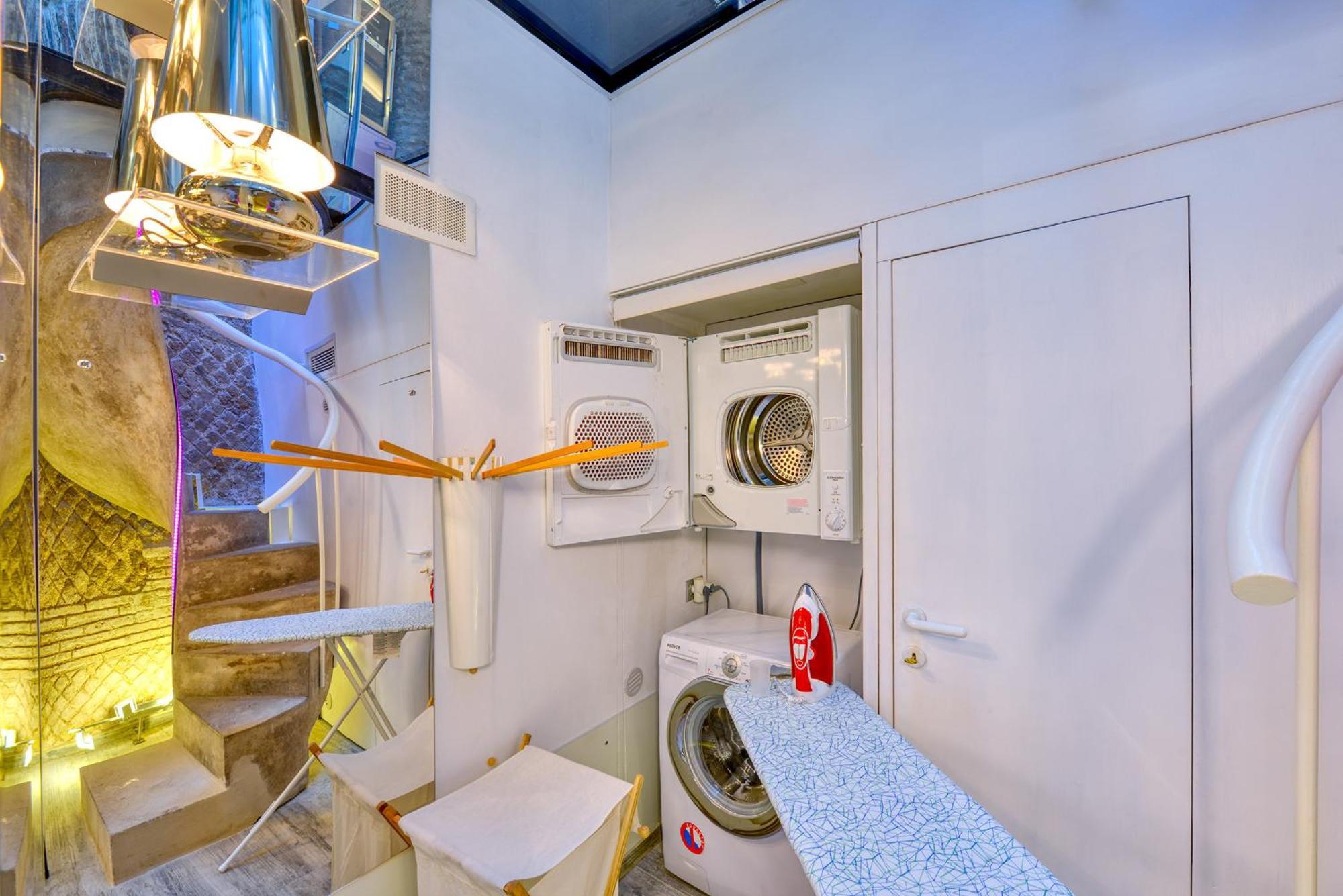 The Trendiest House Just Few Steps From The Colosseum Apartment